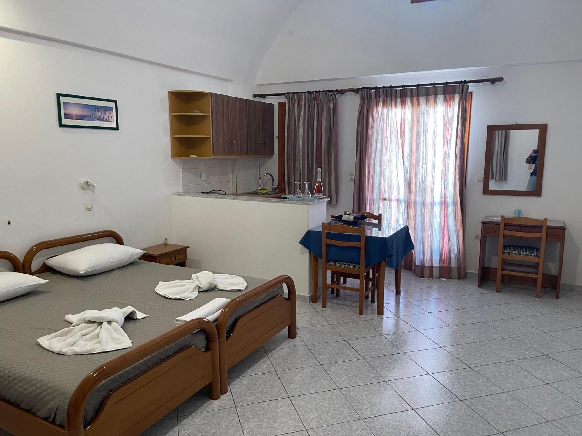 Tarelis Apartments & Studios Καμάρι Εξωτερικό φωτογραφία